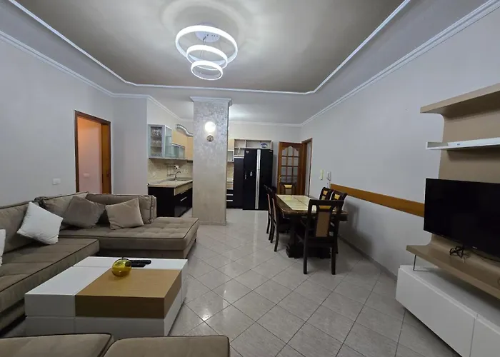 Tiksi Apartment Tirana